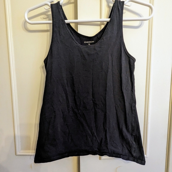 Black Emerson Tank top - Picture 3 of 5